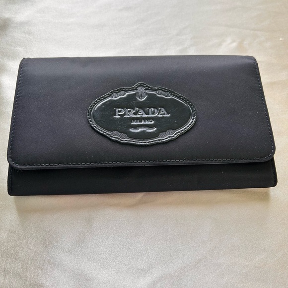 Authentic Prada Milano Logo Tessuto Wallet - Picture 3 of 12